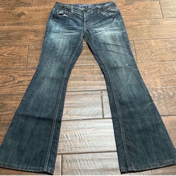 Almost Famous Black Flare Wide Leg Jeans Size 9 - Picture 2 of 10